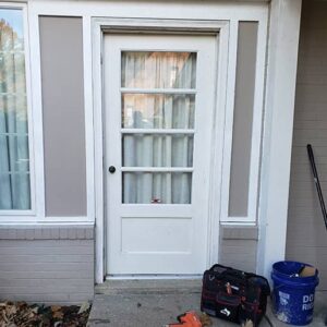 Single Side Door